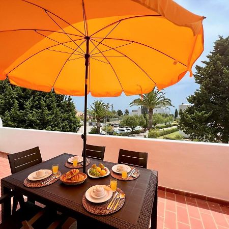 Armacao De Pera Twins 2 With Pool By Homing Apartment Exterior foto