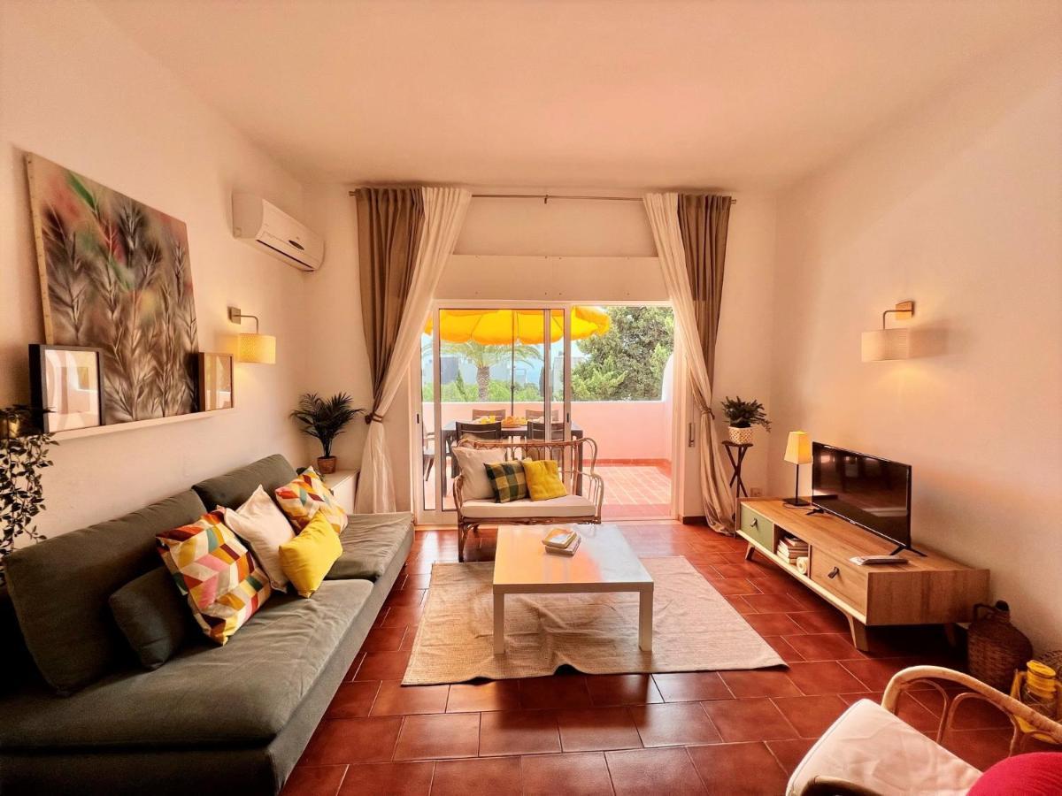 Armacao De Pera Twins 2 With Pool By Homing Apartment Exterior foto