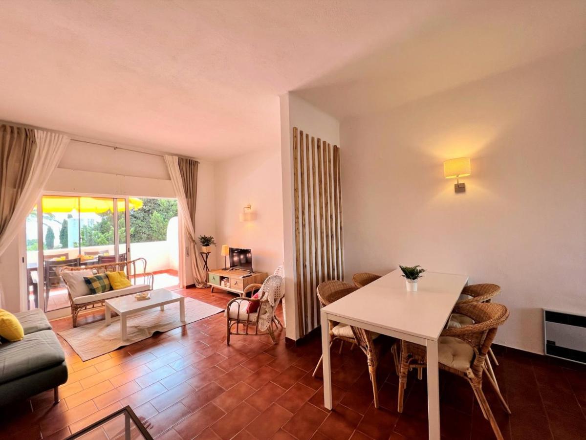 Armacao De Pera Twins 2 With Pool By Homing Apartment Exterior foto